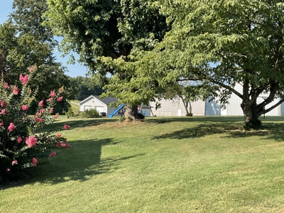 Stunning Home on 6.3 acres in Barren County, Kentucky - image 33