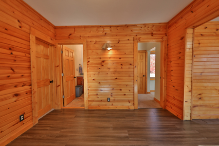 Cozy Residential Home Charm Meets Modern Comfort in Adams County - image 21