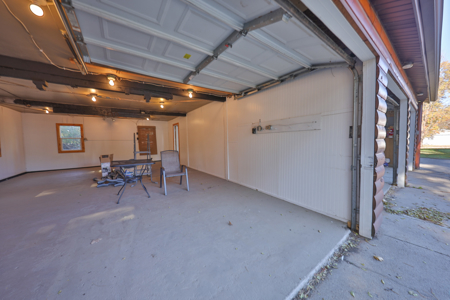 Cozy Residential Home Charm Meets Modern Comfort in Adams County - image 33