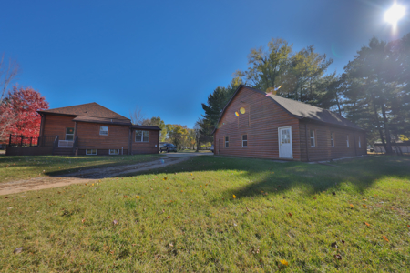 Cozy Residential Home Charm Meets Modern Comfort in Adams County - image 5