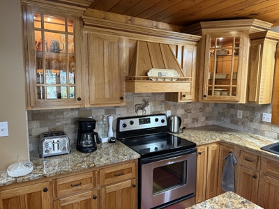 Secluded Country Home On 34.78+/- Acres & Garage - Middleburg, Ky - image 27