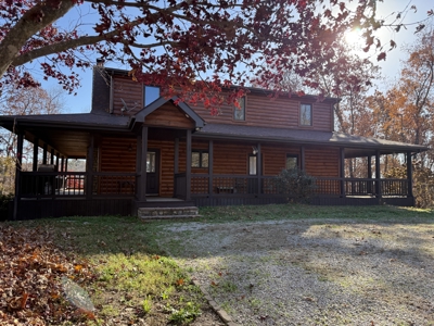 Secluded Country Home On 34.78+/- Acres & Garage - Middleburg, Ky - image 3