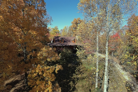 Secluded Country Home On 34.78+/- Acres & Garage - Middleburg, Ky - image 12