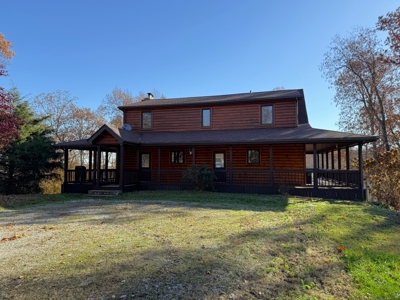 Secluded Country Home On 34.78+/- Acres & Garage - Middleburg, Ky - image 1