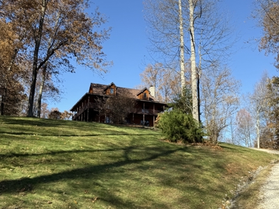 Secluded Country Home On 34.78+/- Acres & Garage - Middleburg, Ky - image 8