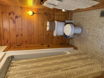 Secluded Country Home On 34.78+/- Acres & Garage - Middleburg, Ky - image 32