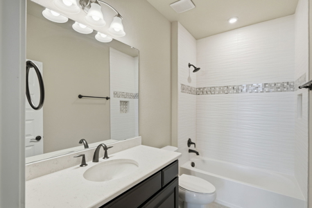 Stunning Toll Brothers Luxury Home in Travisso – 5 Beds, 5.5 Bath - image 24