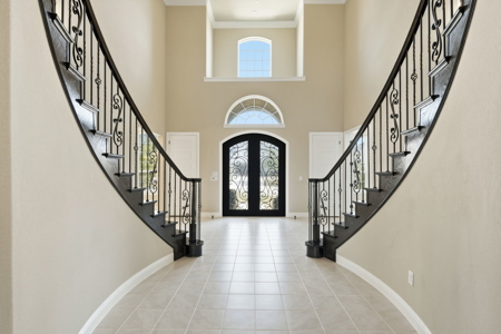 Stunning Toll Brothers Luxury Home in Travisso – 5 Beds, 5.5 Bath - image 8