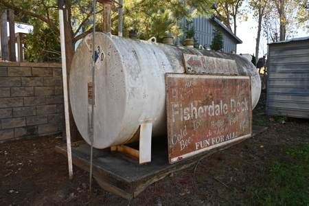 Tennessee Riverfront Multiuse Venue for Sale in Decaturville, TN - image 43