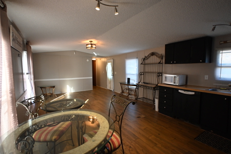 Tennessee Riverfront Multiuse Venue for Sale in Decaturville, TN - image 6