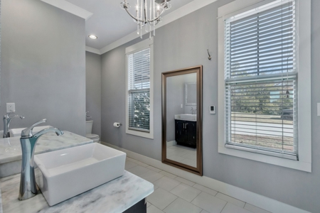 Country Home for Sale in Maury County, Tennessee - image 19