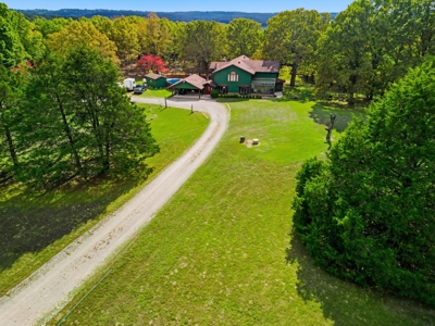 Secluded Custom Built Home on Bull Shoals Lake Peninsula - image 37