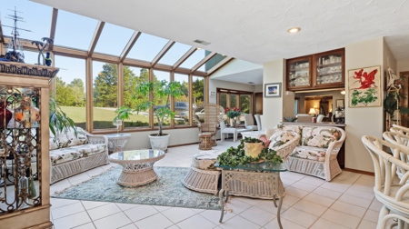 Secluded Custom Built Home on Bull Shoals Lake Peninsula - image 7