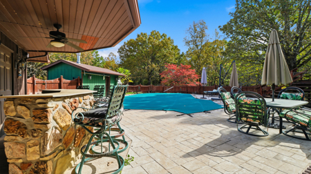 Secluded Custom Built Home on Bull Shoals Lake Peninsula - image 35