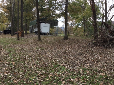 White River Retreat with 1 and 1/2 Bath RV and utilities - image 33