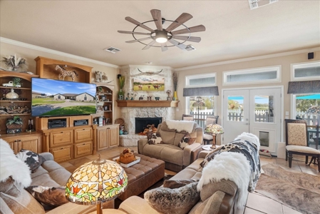 Gorgeous Property for Sale at Lake Corpus Christi - image 4