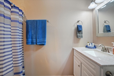 Gorgeous Property for Sale at Lake Corpus Christi - image 31