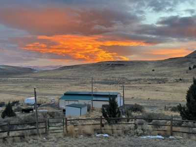 Eastern Oregon Black Bull Springs Ranch - image 2