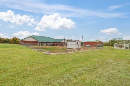Self-Sufficient Haven with Shops, Greenhouse & Storm Bunker - image 15