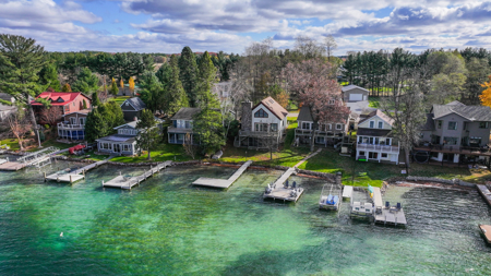 Chain O' Lakes Home For Sale in Waupaca WI - image 1