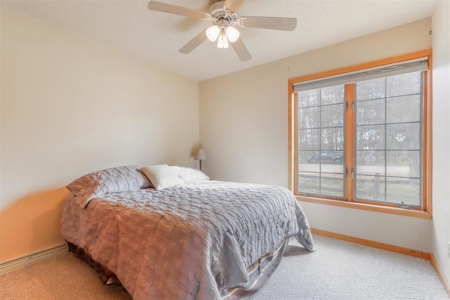 Chain O' Lakes Home For Sale in Waupaca WI - image 18