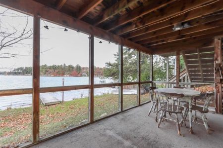 Chain O' Lakes Home For Sale in Waupaca WI - image 30