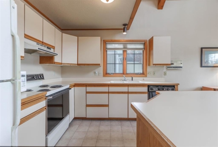 Chain O' Lakes Home For Sale in Waupaca WI - image 10