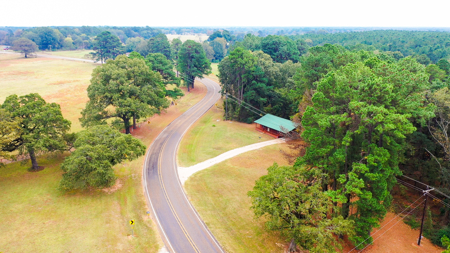 Recreational Ranch with home with acreage for sale in East Texas - image 22