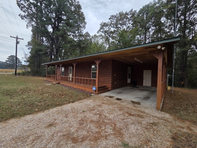 Recreational Ranch with home with acreage for sale in East Texas - image 3