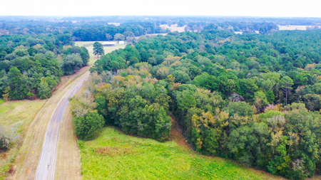 Recreational Ranch with home with acreage for sale in East Texas - image 16