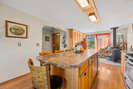6.27-Acre Country Haven with 3 Bedroom Home - image 12