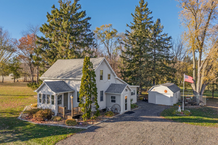 6.27-Acre Country Haven with 3 Bedroom Home - image 1
