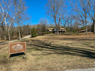 White River Lodge with 2 Guest Cabins For Sale near Flippin, AR - image 24