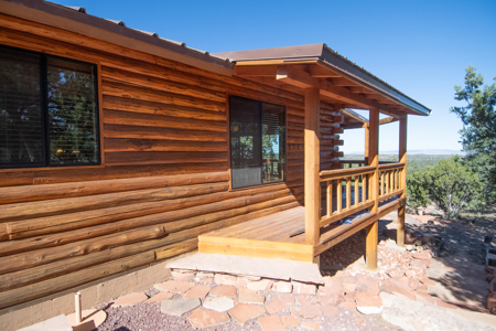 Off-Grid Seligman Arizona Home on Ten Acres No HOA - image 23