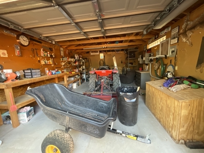 Off-Grid Seligman Arizona Home on Ten Acres No HOA - image 31