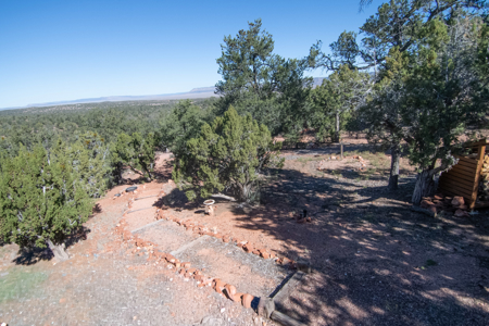 Off-Grid Seligman Arizona Home on Ten Acres No HOA - image 22