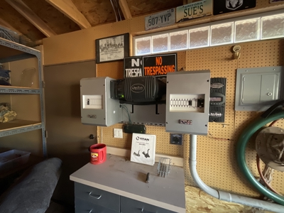 Off-Grid Seligman Arizona Home on Ten Acres No HOA - image 29