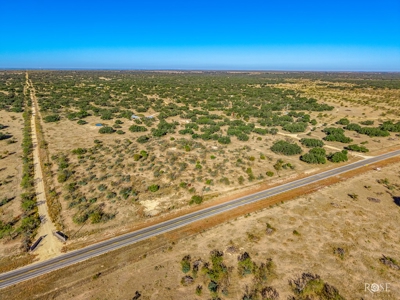 Stunning 2-Bed Home on 34.7 Acre Country Retreat Near Eldorado - image 35