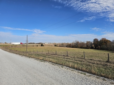 So many possibilities in Cameron, MO! - image 34
