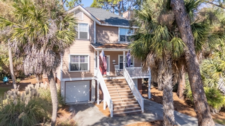 Welcome to your coastal retreat at 610 Porpoise Circle! - image 2