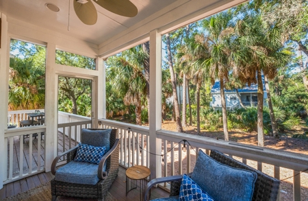 Welcome to your coastal retreat at 610 Porpoise Circle! - image 9