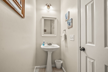 Welcome to your coastal retreat at 610 Porpoise Circle! - image 23