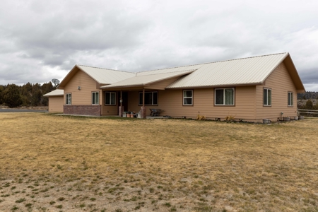 Eastern Oregon Willow Creek Estate - image 29