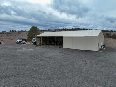 Eastern Oregon Willow Creek Estate - image 36