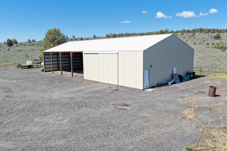 Eastern Oregon Willow Creek Estate - image 38