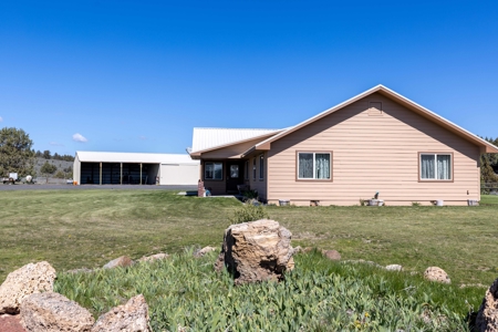 Eastern Oregon Willow Creek Estate - image 29