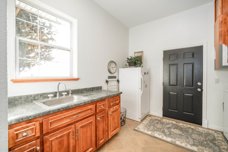 Secluded Country Home on Land For Sale in Dolores, CO - image 17