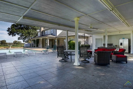 168 acre Poultry Farm with Large Executive Home - image 14