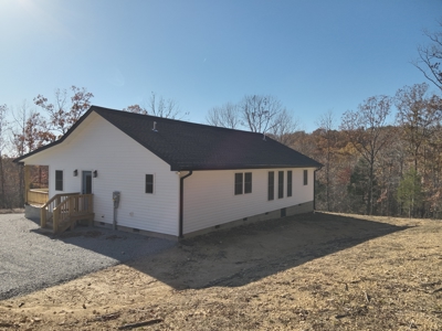 Country Home for Sale on 2.67 Acres in Linden, Tennessee - image 35