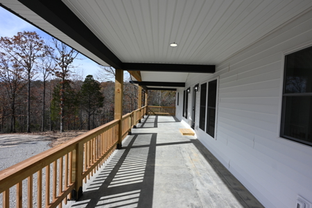 Country Home for Sale on 2.67 Acres in Linden, Tennessee - image 29